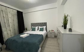 Luxury Charming Apartments